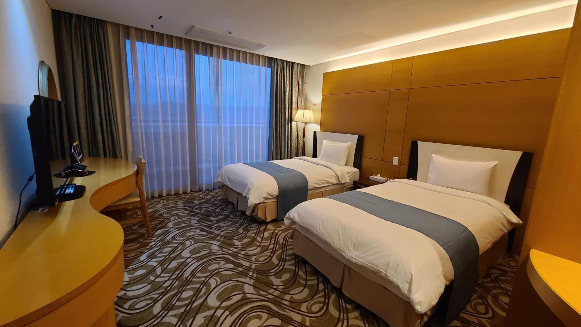 Sun Valley Hotel Yeoju ภายนอก รูปภาพ