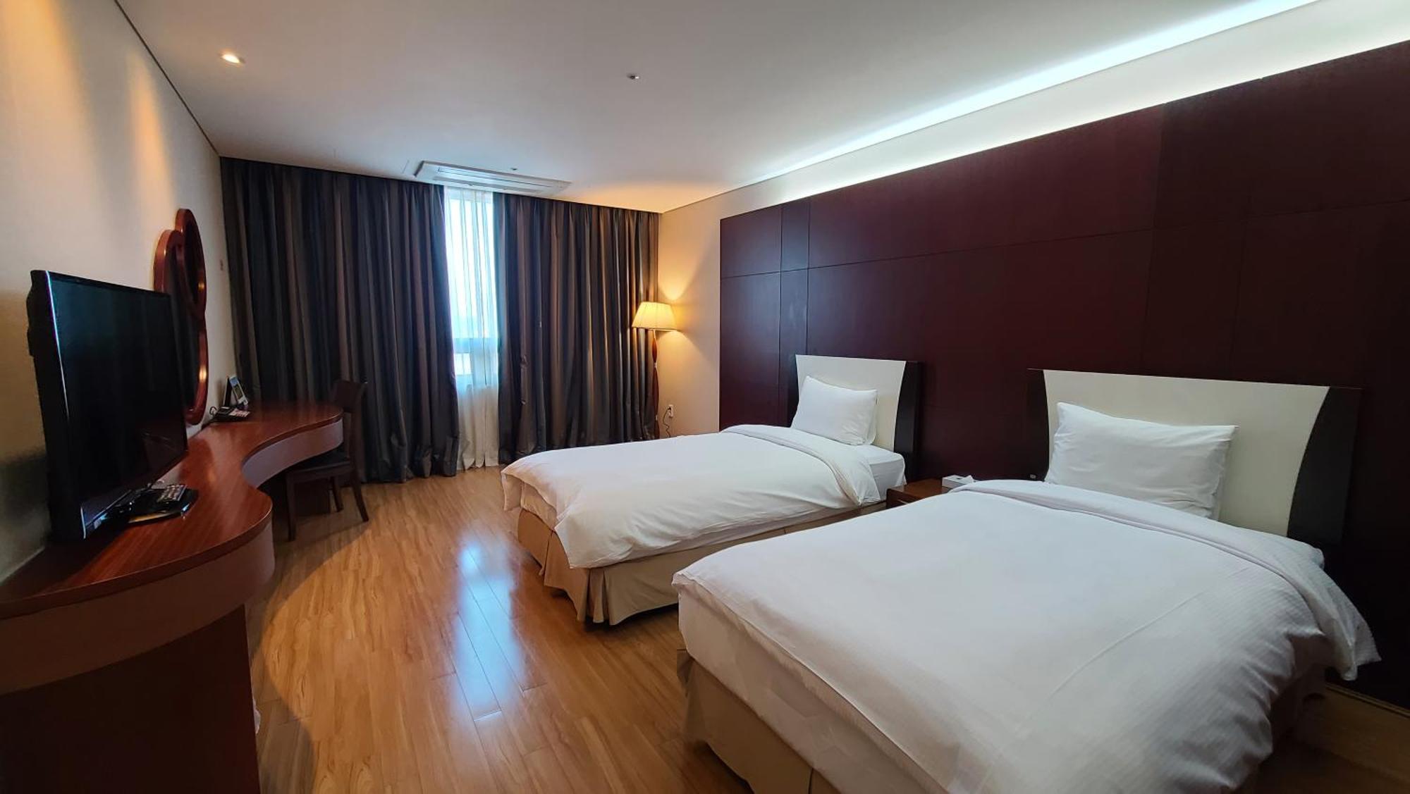 Sun Valley Hotel Yeoju ภายนอก รูปภาพ